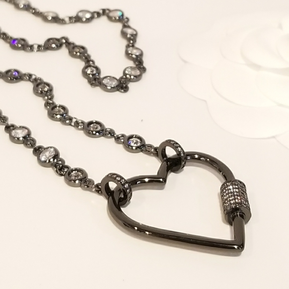 CZ Heart Carabiner Lock Pendant Charm Necklace NEW - Picture 1 of 7